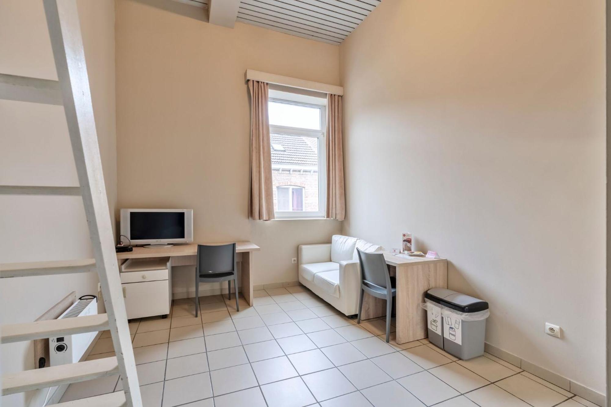 Room In Studio - Student Semi-Duplex With Budget Flats Leuven Kültér fotó